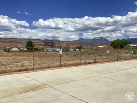 Photo 6 for 11850 S Highway 191 #C1
