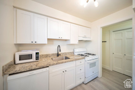 Photo 3 for 2220 E Murray Holladay Rd #122