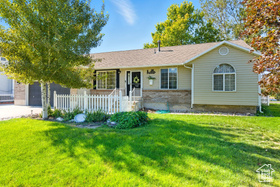 Photo 6 for 187 Country Club Dr