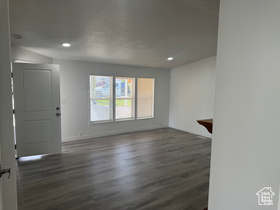 Photo 4 for 5075 W 4700 South #66