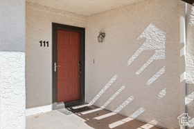 Photo 3 for 275 S Valley Dr #J111