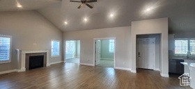 Photo 6 for 454 N Mallard Dr #D