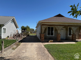 Photo 4 for 330 N State St