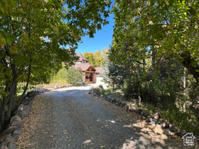 Photo 4 for 11169 N 2000 East