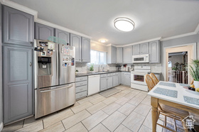 Photo 2 for 5946 S Highland Dr