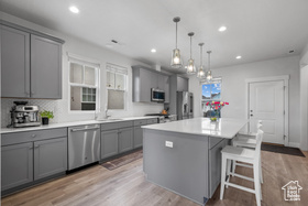 Photo 6 for 4652 W Isla Daybreak Rd #128