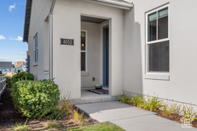 Photo 2 for 4652 W Isla Daybreak Rd #128