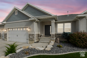 Photo 3 for 2259 E Horizon Dr