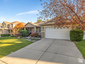 Photo 3 for 4587 W Flintlock Way