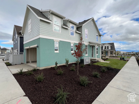 Photo 4 for 6988 W Lake Ave