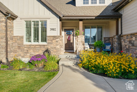 Photo 4 for 5982 N Rollins Ranch Rd
