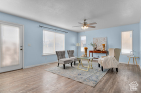 Photo 5 for 13144 S Woods Park Dr
