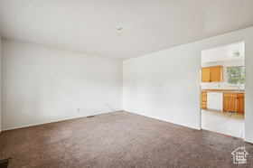 Photo 3 for 4894 W Westpoint Dr