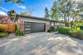 Photo 4 for 2360 E Woodchuck Way