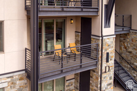 Photo 5 for 2331 Mesa Rd #D-5