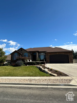 Photo 1 for 607 S Haylie Ln