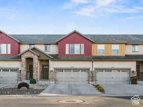 Photo 2 for 1219 N Baycrest Dr