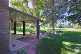 Photo 4 for 42 N White Barn Dr