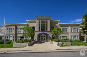 Home for
                    sale at 3075 E Kennedy Dr #019, Salt Lake City, UT  84108. Listed at 475000 with 1  bedrooms, 2 bathrooms and 1,181 total square feet