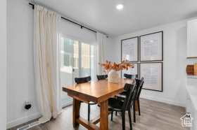 Photo 5 for 1082 E Waterway Ln
