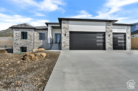 Photo 1 for 710 E Mountain Road