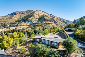 3821 S Parkview Dr MLS #2115341