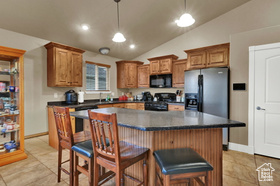 Photo 4 for 871 W 3875 South
