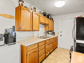 Photo 6 for 2968 W 2920 South