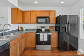 Photo 5 for 337 E Braidhill Dr