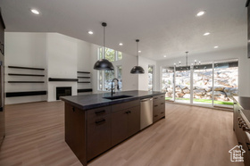 Photo 6 for 5619 S Fox Chase