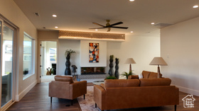 Photo 6 for 1108 N Florence Cir