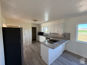 Photo 6 for 10230 W 11200 North