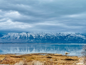 2156 S Centennial Blvd MLS #2115589