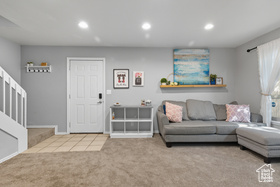 Photo 4 for 4107 S Greyhackle Ln
