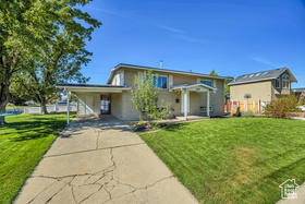 Photo 3 for 5730 S 590 West