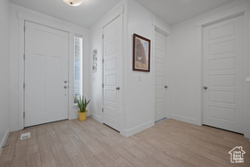 Photo 4 for 6456 Black Ridge Dr