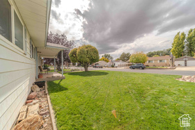 Photo 4 for 470 N 400 East