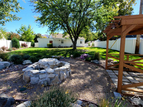 Photo 4 for 509 Brookside Dr