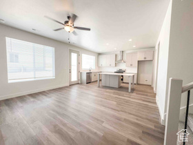Photo 4 for 2727 N 2775 West #122