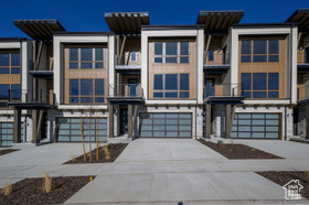 Photo 1 for 2002 W Pointe Dr #E-3
