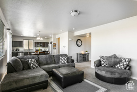 Photo 5 for 283 E Rockwood Way