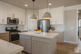 Photo 6 for 312 W Landview Dr