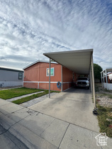 Photo 2 for 1166 W Rolling River Rd #66