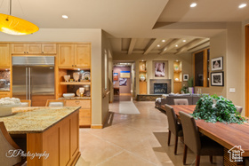 Photo 4 for 688 W Shinava Dr