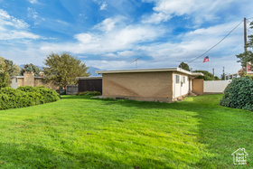 Photo 5 for 1762 W Mantle Ave