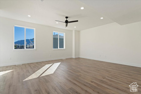 Photo 6 for 805 S Greenway Dr