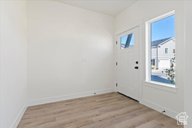 Photo 4 for 805 S Greenway Dr