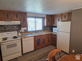 Photo 2 for 1450 N Washington Blvd #8