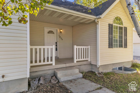 Photo 3 for 1870 E Sunrise Dr
