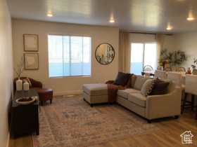 Photo 6 for 1052 E Regatta Ln